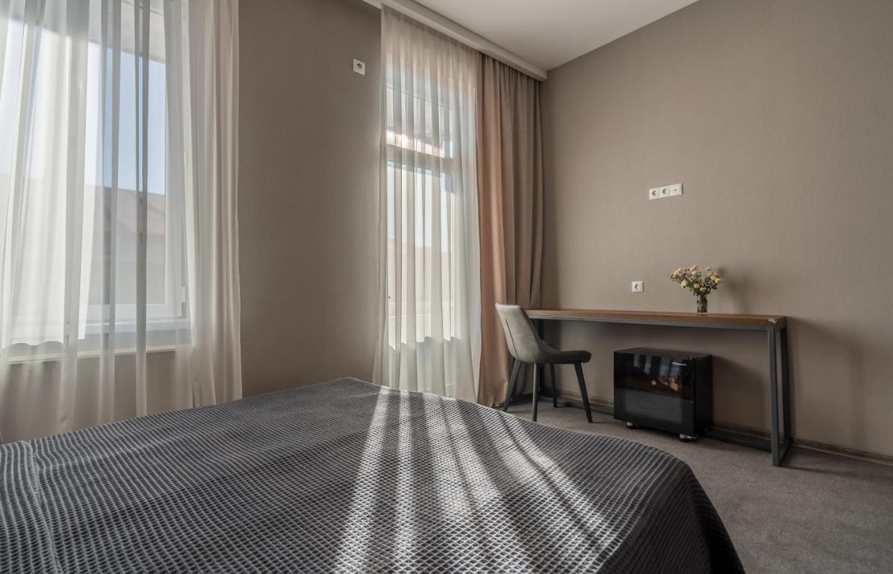 סינגאני Hotel History • Სასტუმრო Ისტორია מראה חיצוני תמונה